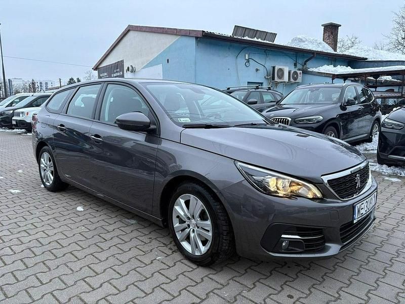 Używany Peugeot 308 130 KM (95 kW) 2021 Szary Kombi