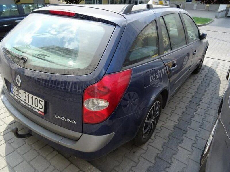 Używany Renault Laguna II 120 KM (88 kW) 2004 Niebieski ciemny (metalik) Sedan/Limuzyna