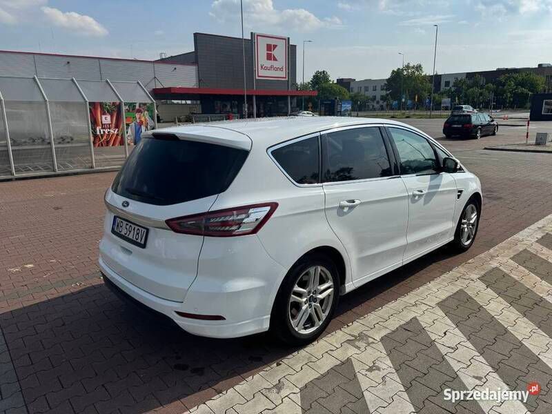 Używany Ford S-MAX Titanium 2016 Minivan