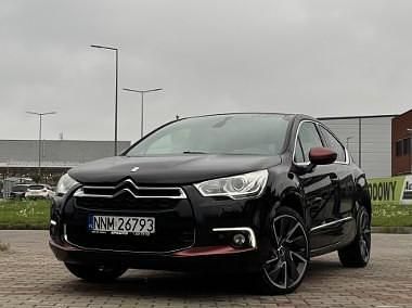 Czarny Używany 2011 Citroën DS4 Hatchback | 25 900 zł (Uczciwa cena) - Obraz 1/4