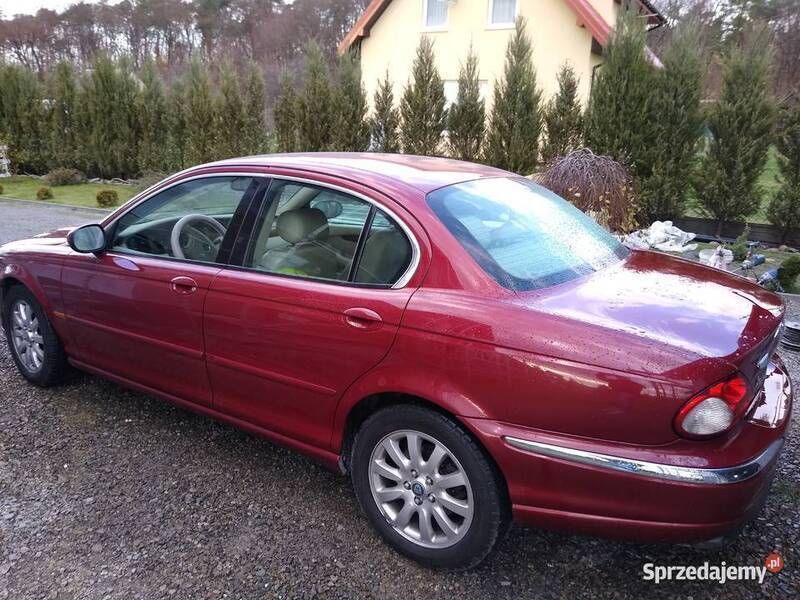 Używany Jaguar X-type 2002 Bordowy Sedan/Limuzyna