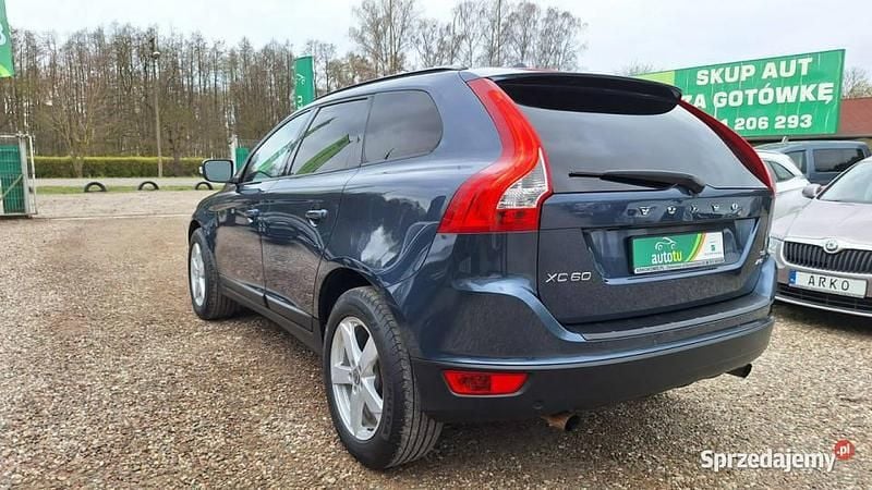 Granatowy Używany 2009 Volvo XC60 SUV | 36 900 zł - Obraz 1/4