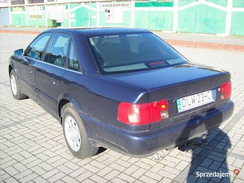 Używany Audi A6 1996 Niebieski Sedan/Limuzyna