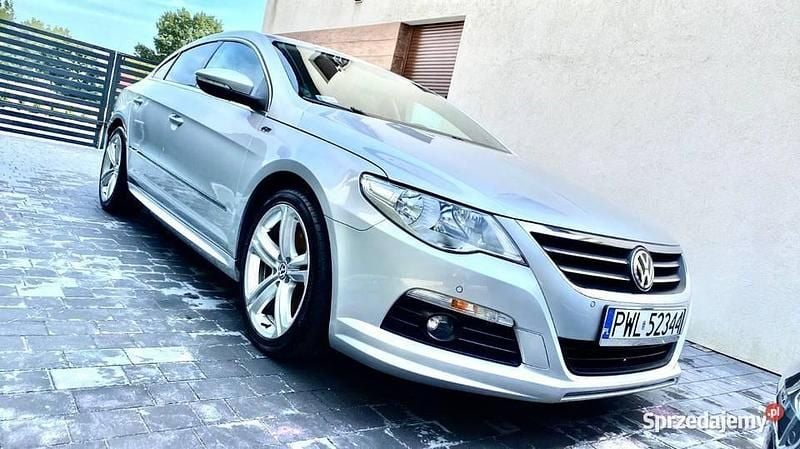Używany VW Passat R-line 2010 Srebrny Coupe