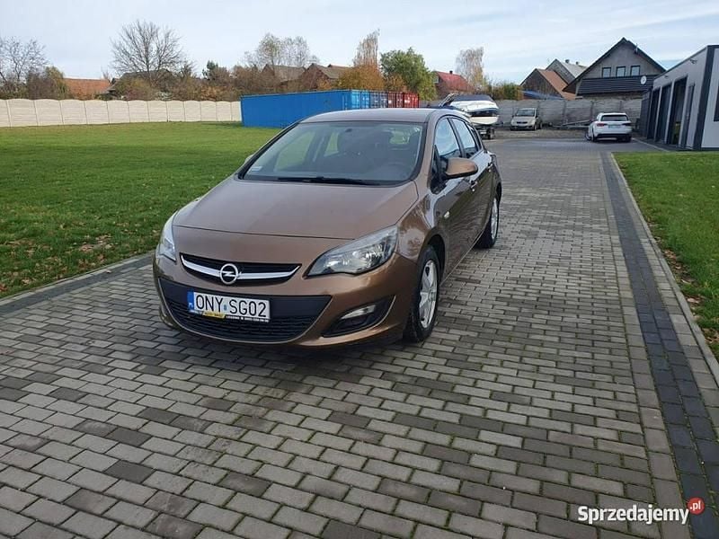 Brązowy Używany 2014 Opel Astra Hatchback | 24 500 zł (Dobra cena) - Obraz 1/4