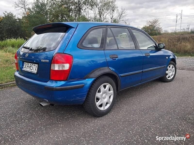 Używany Mazda 323F 1999 Niebieski Hatchback