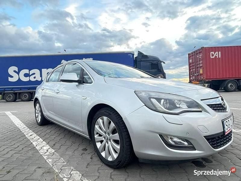 Używany 2011 Opel Astra | 11 800 zł (Super Cena) - Obraz 1/4