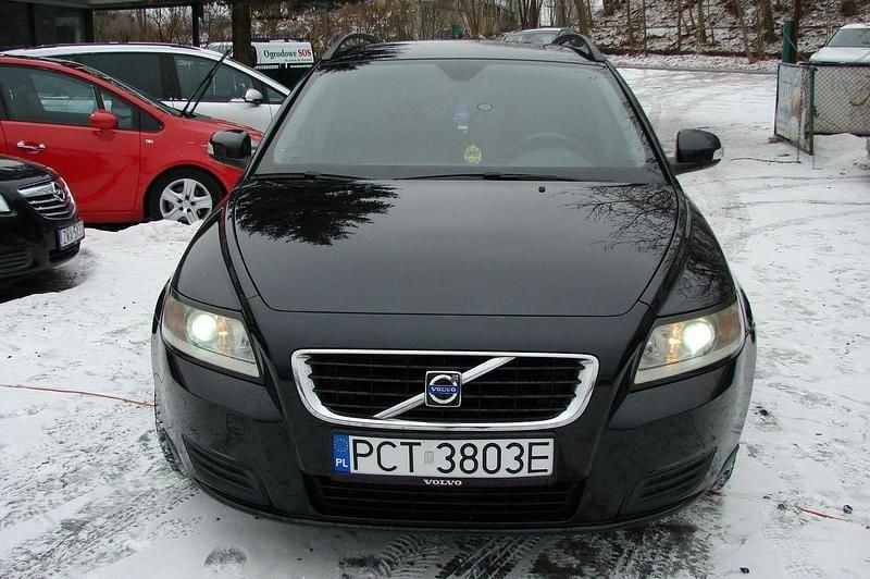 Używany Volvo V50 116 KM (85 kW) 2008 Czarny Kombi