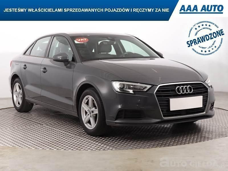 Szary Używany 2019 Audi A3 | 78 499 zł (Uczciwa cena) - Obraz 1/4
