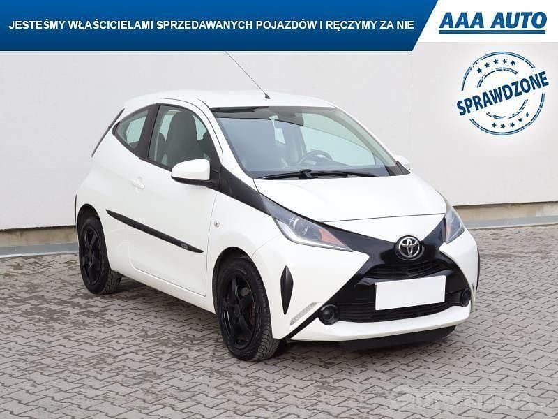 Używany Toyota Aygo 2014 Biały Hatchback
