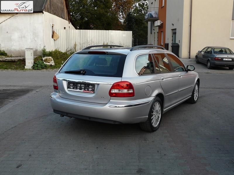 Używany Jaguar X-type 124 KM (91 kW) 2006 Srebrny Sedan/Limuzyna