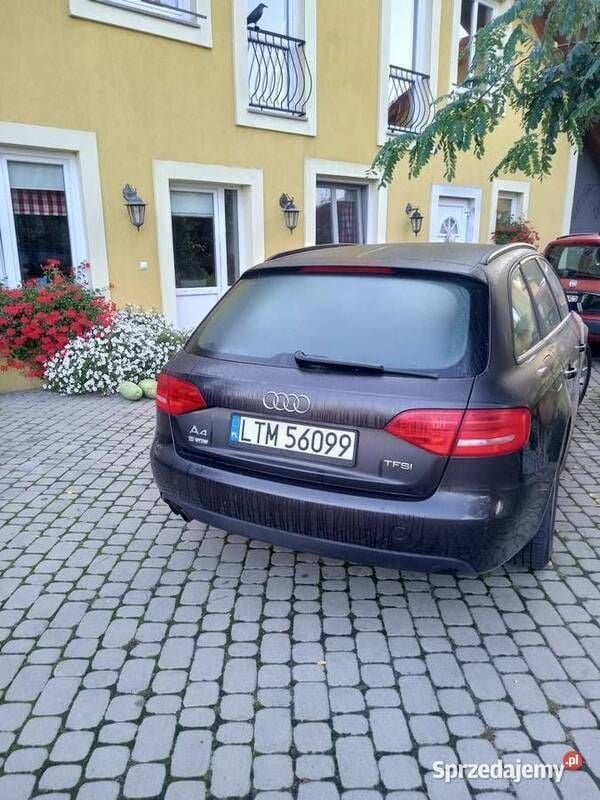 Czarny Używany 2012 Audi A4 Sedan/Limuzyna | 23 000 zł (Super Cena) - Obraz 1/3