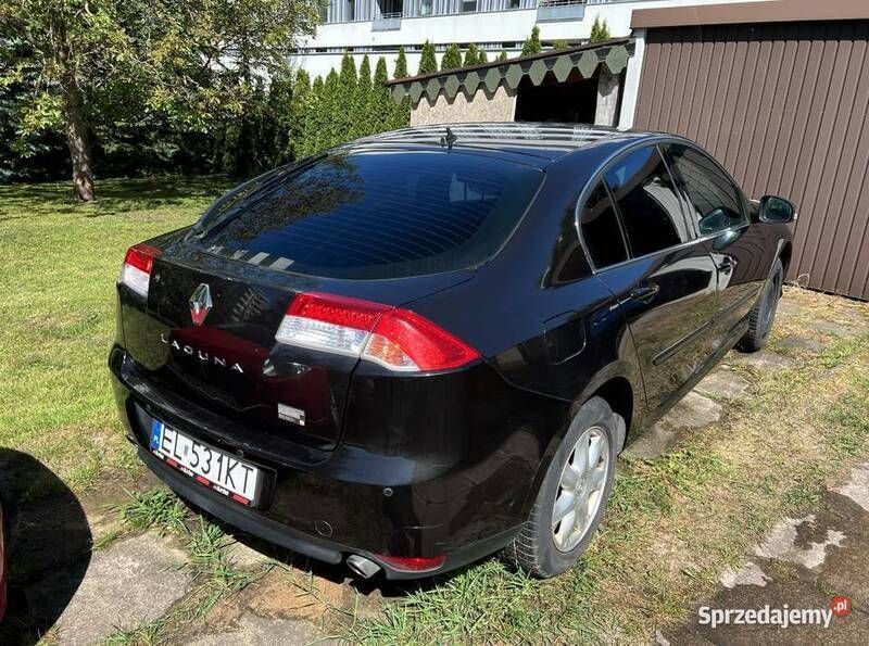 Używany Renault Laguna III 2010 Czarny Sedan/Limuzyna