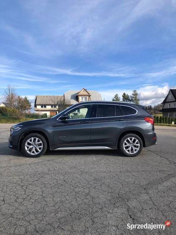 Używany 2016 BMW X1 SUV | 82 000 zł (Uczciwa cena) - Obraz 1/4