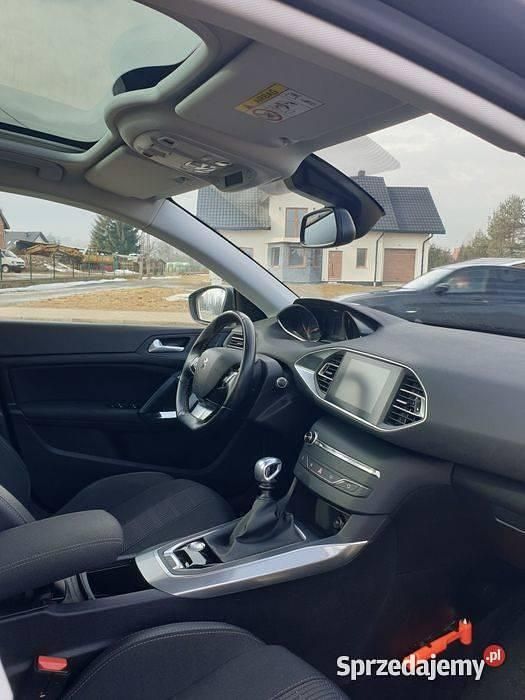 Używany Peugeot 308 SW 2019 Kombi