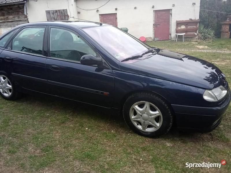 Używany 1988 Renault Laguna | 2000 zł - Obraz 1/2