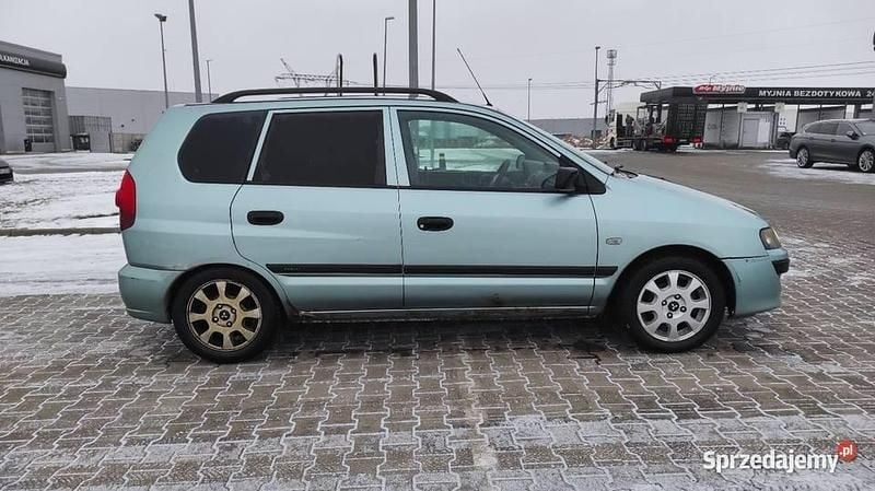 Używany Mitsubishi Space Star 2004 Beżowy Minivan