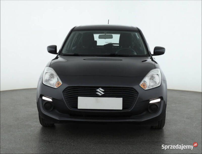 Szary Używany 2018 Suzuki Swift Hatchback | 45 999 zł (Uczciwa cena) - Obraz 1/4