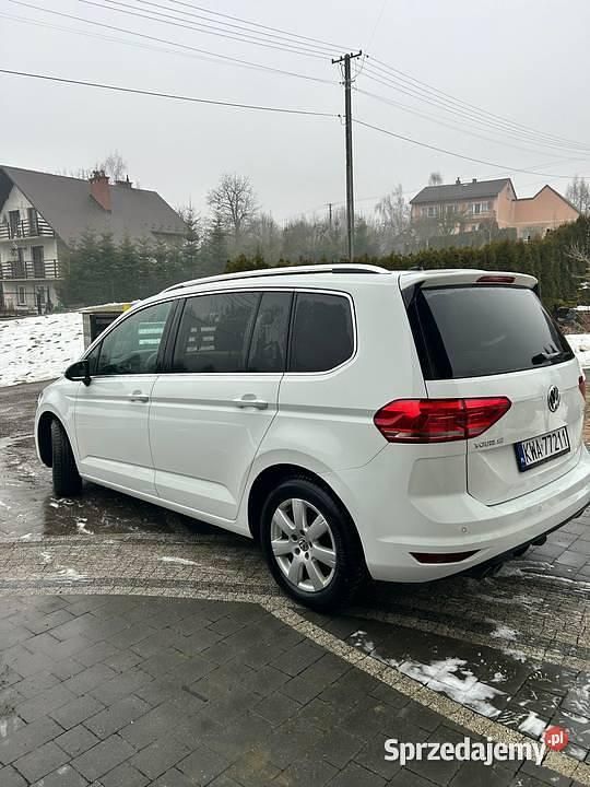 Używany VW Touran 150 KM (110 kW) 2017 Minivan