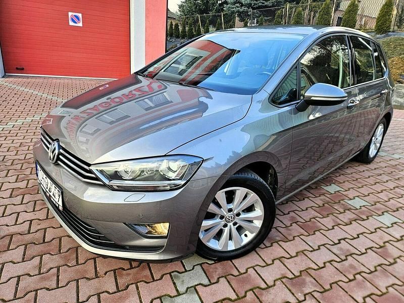 Używany VW Golf VII 125 KM (91 kW) 2016 Brązowobeżowy Hatchback