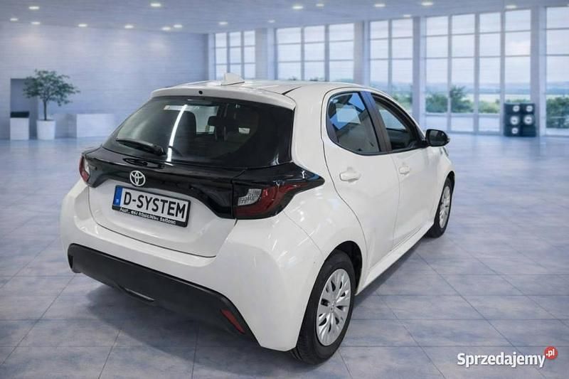 Używany Toyota Yaris 2022 Biały Hatchback