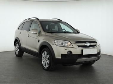 Złoty Używany 2008 Chevrolet Captiva SUV | 19 499 zł (Uczciwa cena) - Obraz 1/4