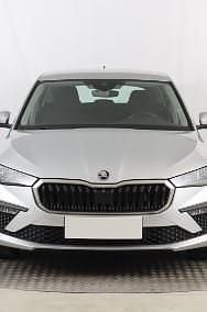 Używany Skoda Scala 116 KM (85 kW) 2024 Srebrny Hatchback