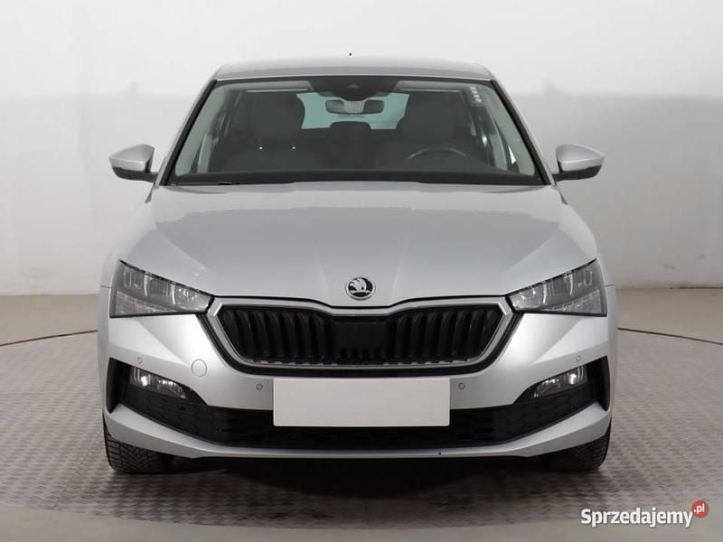 Szary Używany 2020 Skoda Scala Hatchback | 54 999 zł (Uczciwa cena) - Obraz 1/4