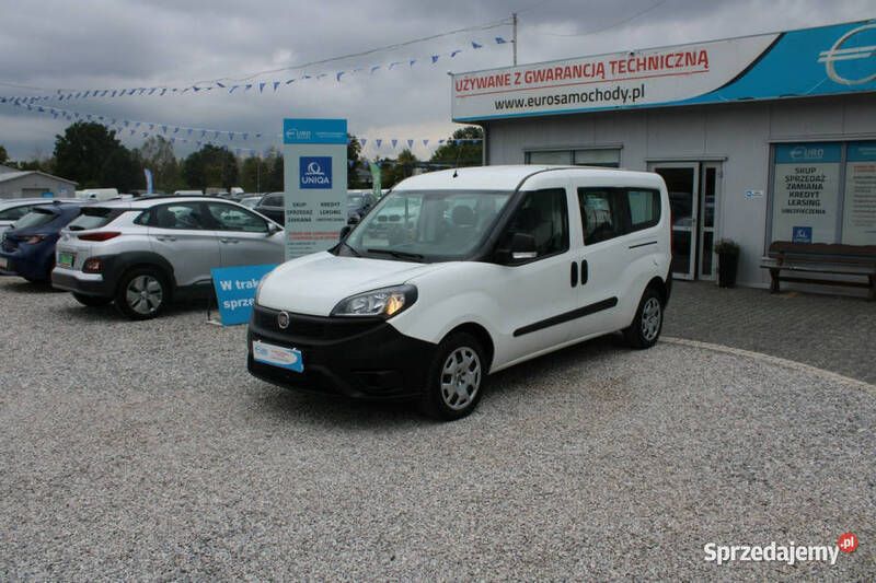 Biały Używany 2019 Fiat Doblò Minivan | 42 900 zł (Uczciwa cena) - Obraz 1/4