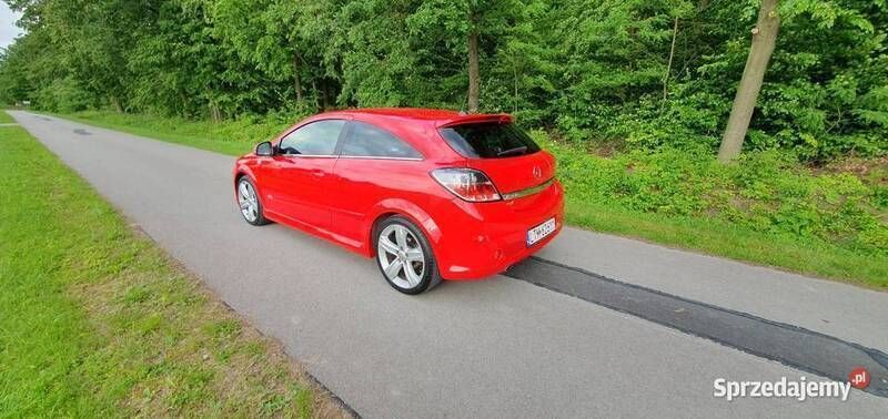 Czerwony Używany 2009 Opel Astra GTC OPC Hatchback | 21 500 zł (Uczciwa cena) - Obraz 1/4