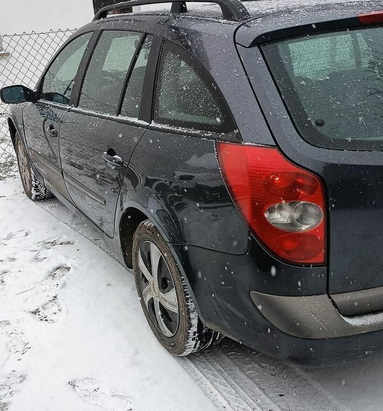 Używany Renault Laguna II 2001 Szary Kombi