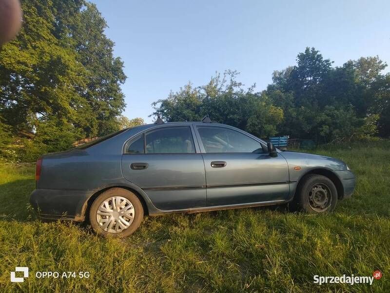 Używany Mitsubishi Carisma 1997 Niebieski Sedan/Limuzyna