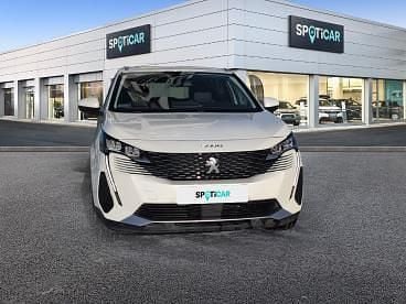 Używany Peugeot 5008 Allure 130 KM (95 kW) 2021 Biały SUV