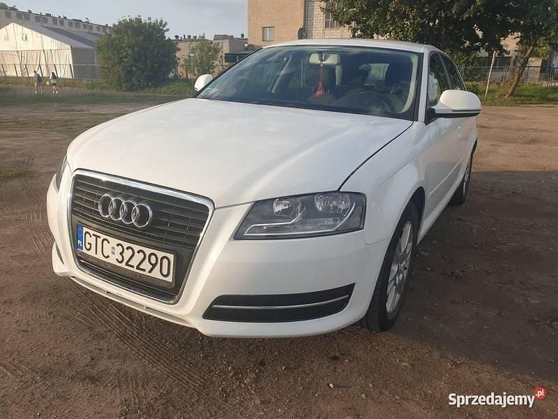 Używany Audi A3 170 KM (125 kW) 2009 Biały Sedan/Limuzyna