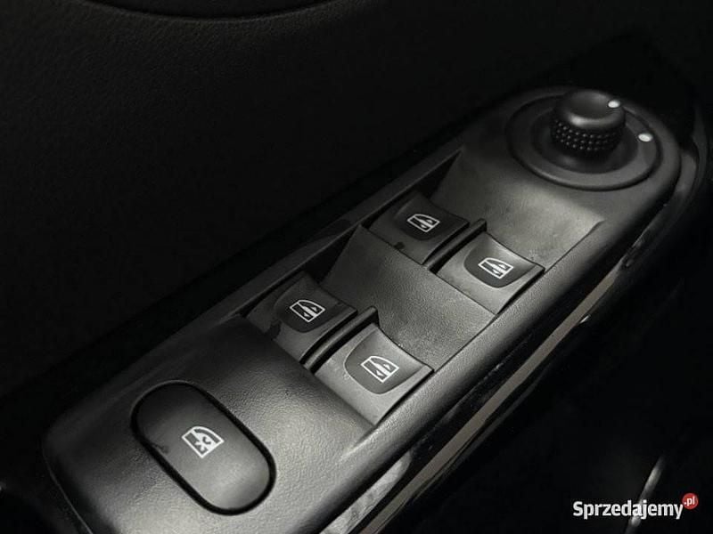 Używany 2017 Renault Captur SUV | 41 900 zł (Uczciwa cena) - Obraz 1/4