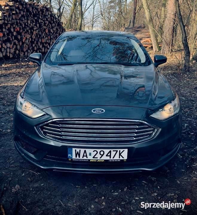 Szary Używany 2017 Ford Fusion Sedan/Limuzyna | 37 000 zł (Super Cena) - Obraz 1/4