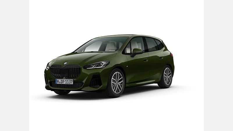 Zielony san remo metalizowany Używany 2024 BMW 218 Active Tourer Comfort Edition Minivan | 149 900 zł (Dobra cena) - Obraz 1/3