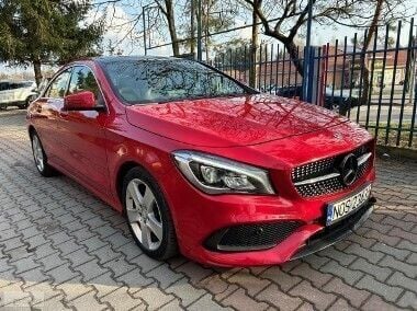 Czerwony Używany 2016 Mercedes CLA250 Sedan/Limuzyna | 94 900 zł - Obraz 1/4
