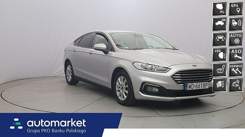 Srebrny Używany 2021 Ford Mondeo Hatchback | 64 850 zł (Uczciwa cena) - Obraz 1/4