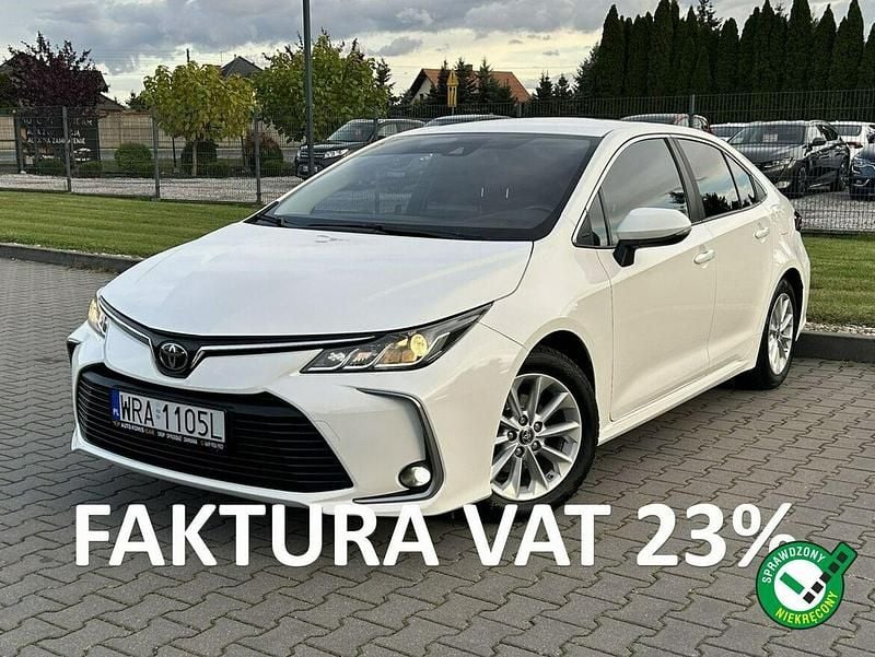 Biały Używany 2022 Toyota Corolla Sedan/Limuzyna | 61 900 zł (Uczciwa cena) - Obraz 1/4