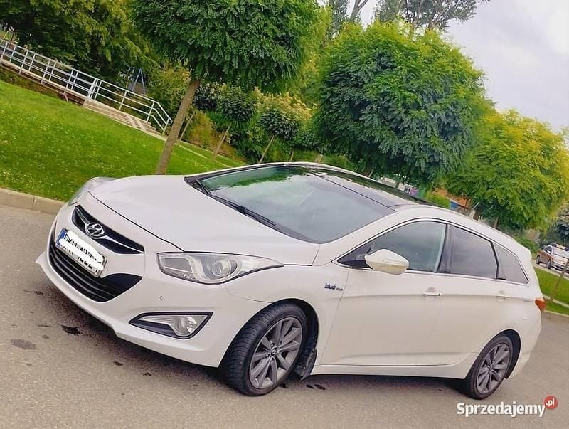 Biały Używany 2013 Hyundai i40 Kombi | 36 500 zł (Dość drogi) - Obraz 1/4