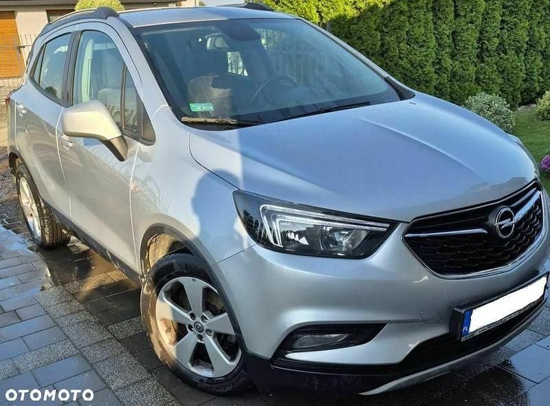 Srebrny Używany 2017 Opel Mokka Enjoy SUV | 50 900 zł - Obraz 1/4