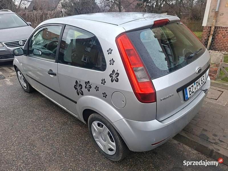 Używany Ford Fiesta 2005 Hatchback