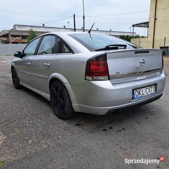 Srebrny Używany 2003 Opel Vectra GTS Sedan/Limuzyna | 3800 zł (Uczciwa cena) - Obraz 1/4