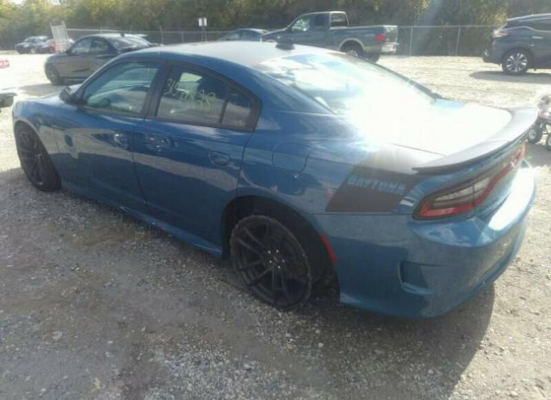 Używany Dodge Charger 485 KM (356 kW) 2021 Niebieski Sedan/Limuzyna