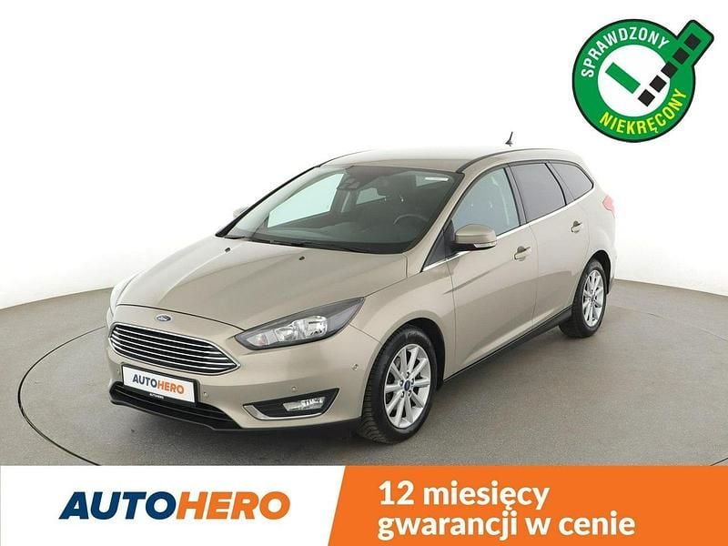 Szary Używany 2017 Ford Focus Kombi | 44 500 zł (Uczciwa cena) - Obraz 1/3