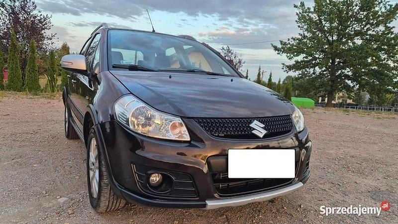 Używany 2013 Suzuki SX4 SUV | 25 700 zł - Obraz 1/4