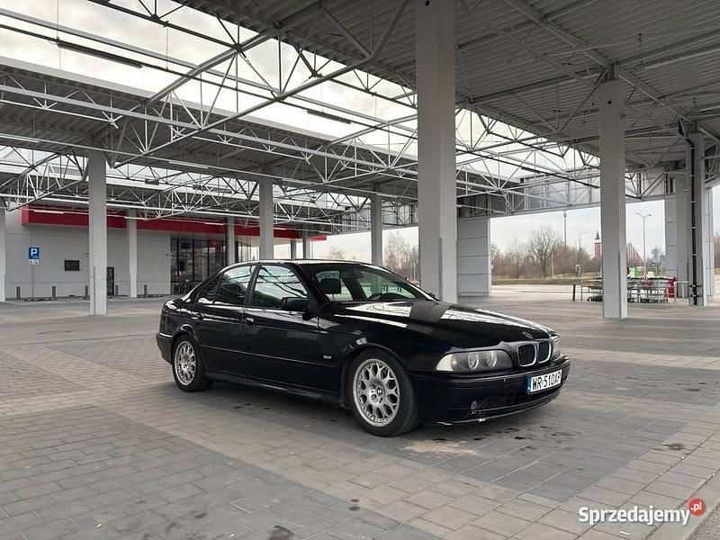 Czarny Używany 2003 BMW 530 Sedan/Limuzyna | 11 900 zł (Uczciwa cena) - Obraz 1/4