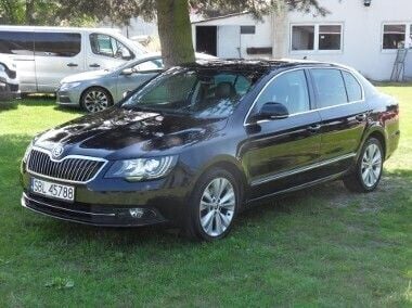 Czarny Używany 2014 Skoda Superb Hatchback | 39 900 zł (Uczciwa cena) - Obraz 1/4