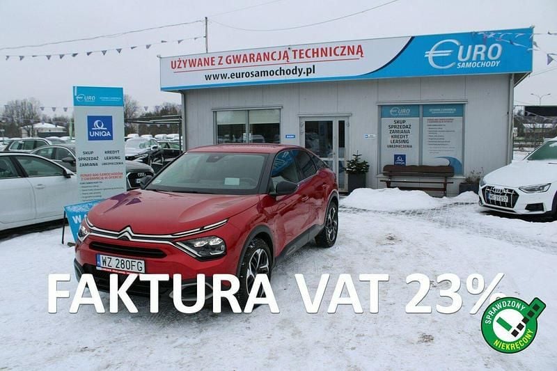 Używany Citroën C4 Shine 2022 Czerwony Hatchback